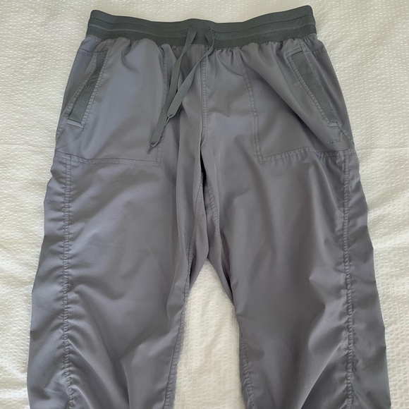 RBX Lumen Lightweight Capri Pant. Size L. Light Grey - Picture 1 of 4